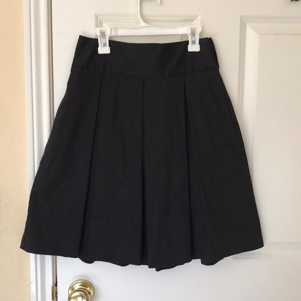 Black skirt